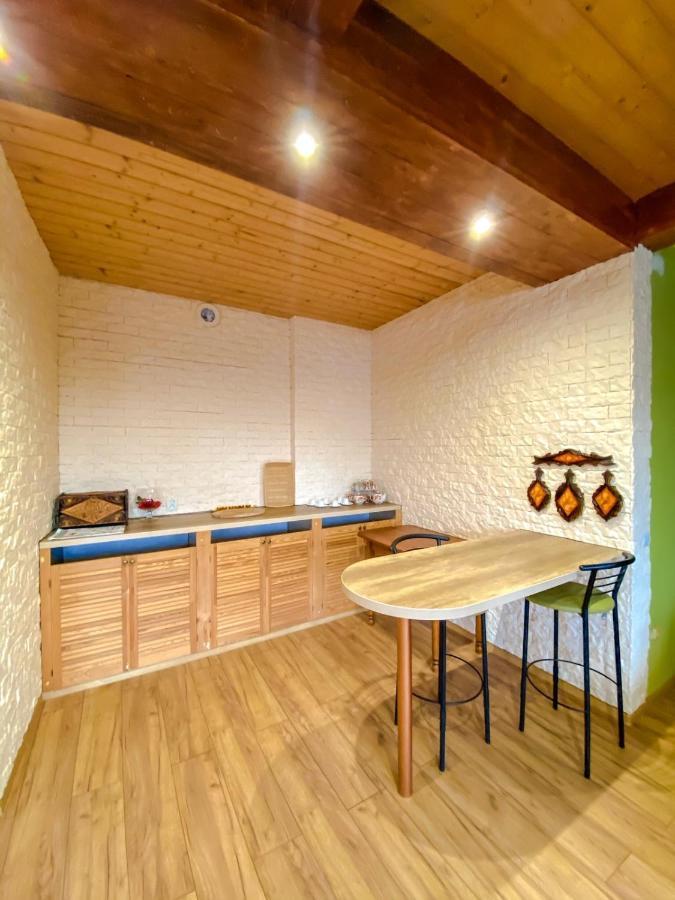 Domashnya Saduba Hotel Mukacheve Ngoại thất bức ảnh